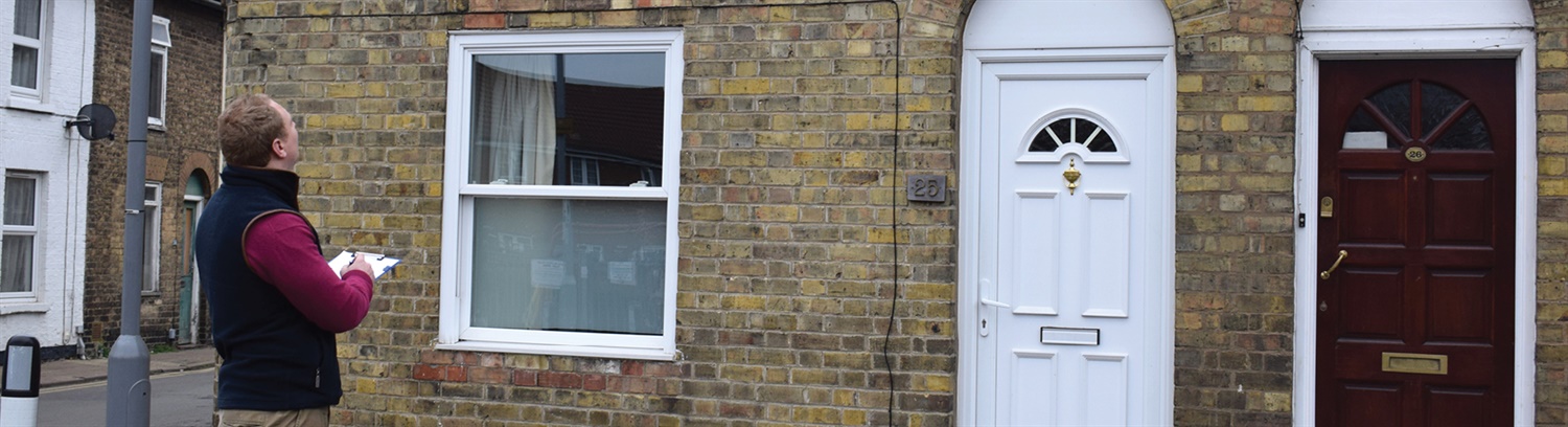 Investigating dampness Banner - Property Care Association